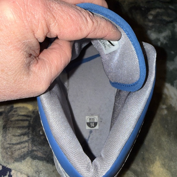 Nike Air Jordan 1 Mid True Blue sneaker with Coach Kim English autograph Mens 14 - Picture 9 of 9